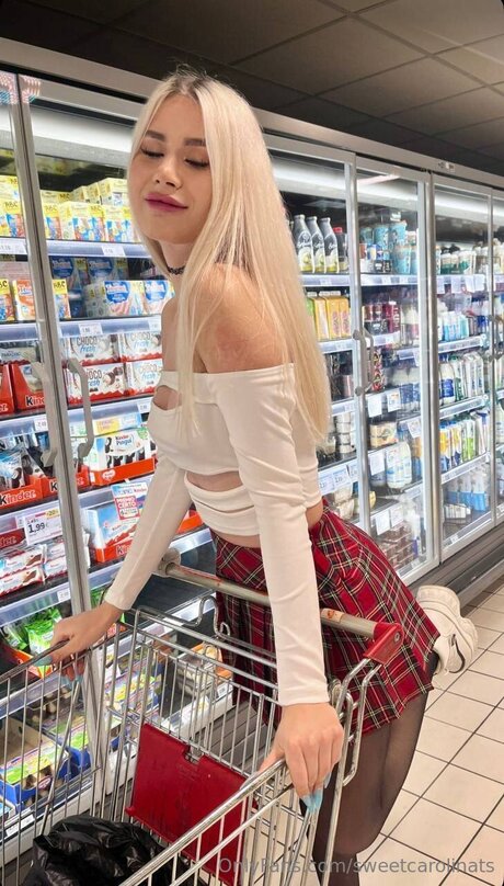 amateur asian onlyfans top pictures