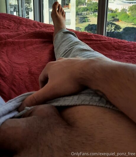 Exequiel Ponz Free model nudes pictures