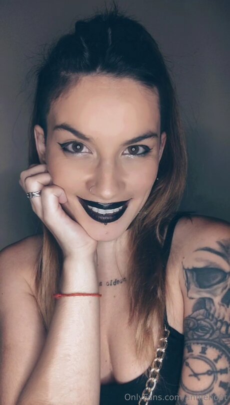 Annieho0t exclusive pornstar image