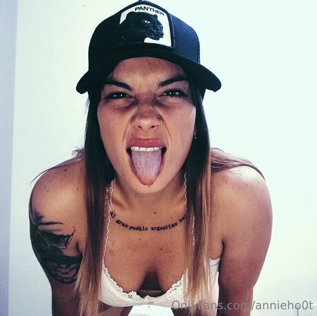 Annieho0t free pornstar images