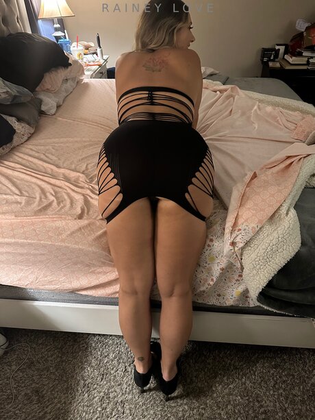 Raineylovesyou high quality model picture