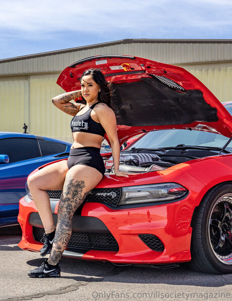 Illsocietymagazine nudes star picture