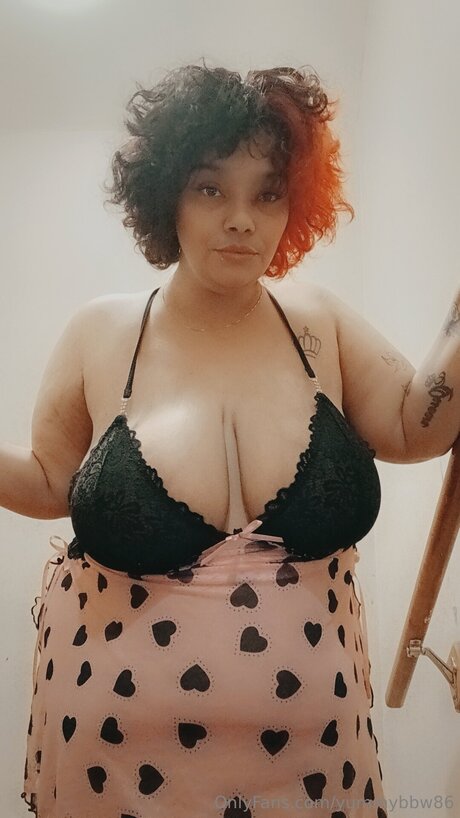 Yummybbw86 free pornstar image