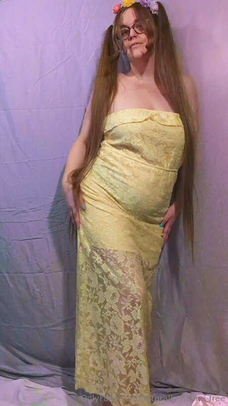 Naturally Naomi Free nude pornstar images