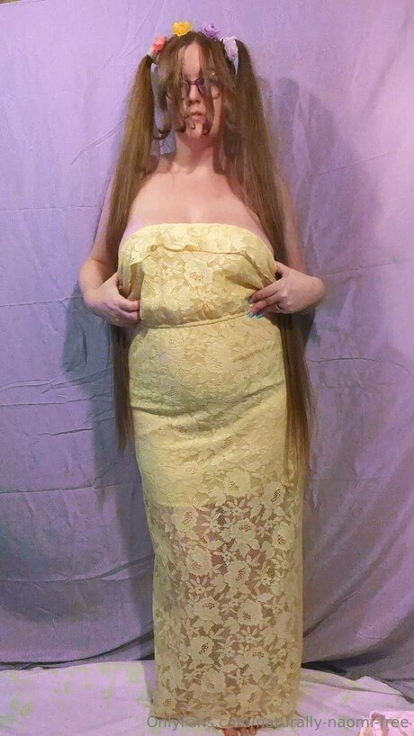 Naturally Naomi Free star image