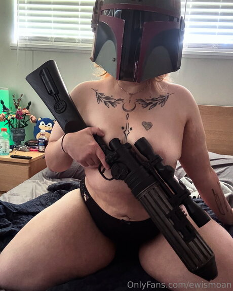 Ewismoan pornographic star pics