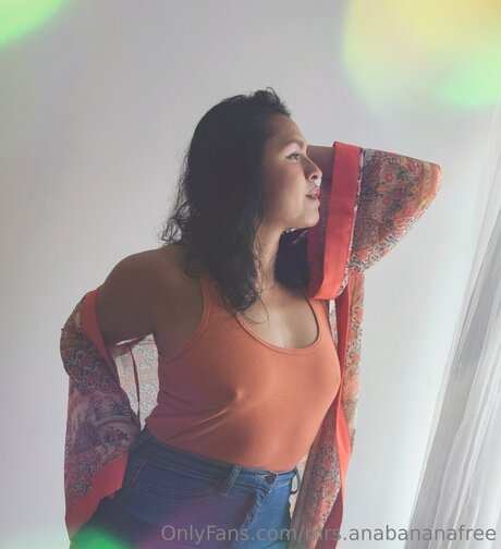 Mrs Anabananafree nice actress pictures