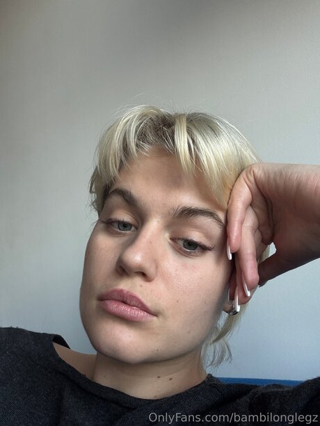 Bambilonglegz pornstar xxx archive