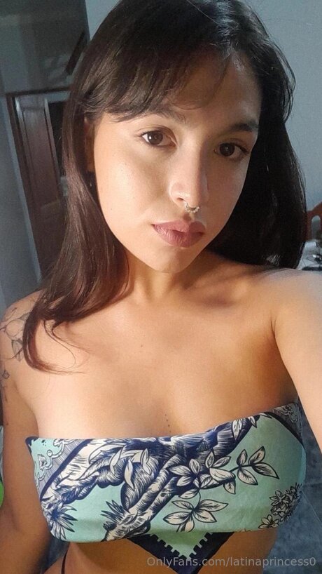 latina shemale onlyfans adult picture