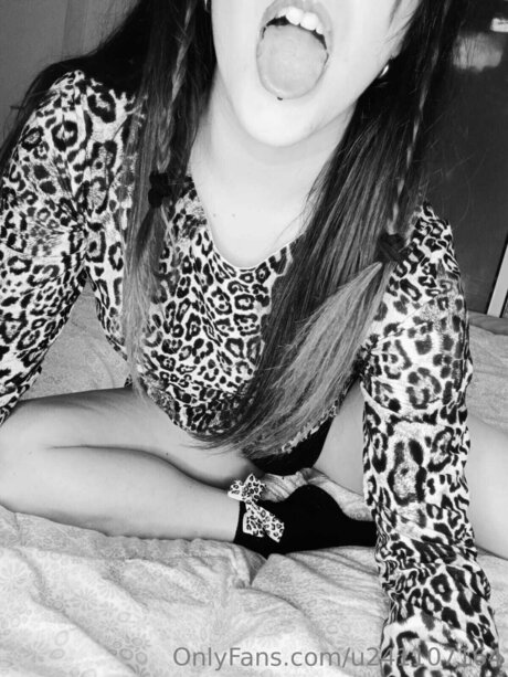 asian asshole onlyfans nice img