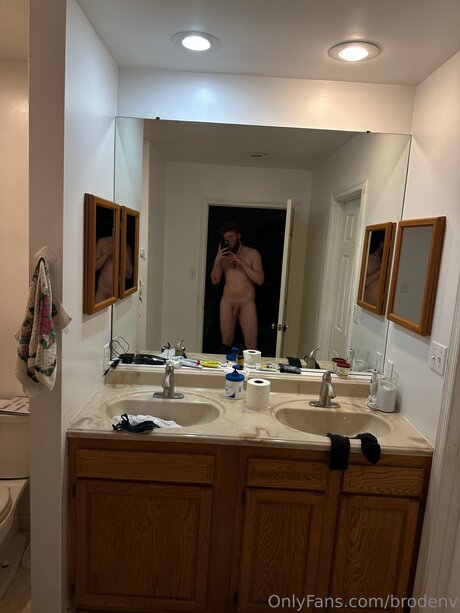 gamer onlyfans hot naked picture