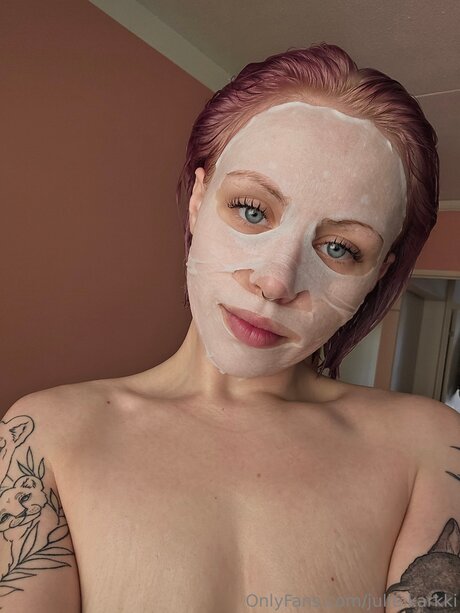 Julie Karkki pornographic actress pics