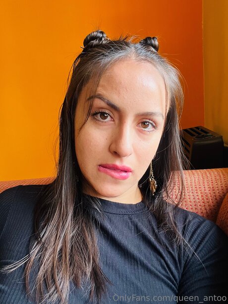 Queen Antoo perfect pornstar gallery