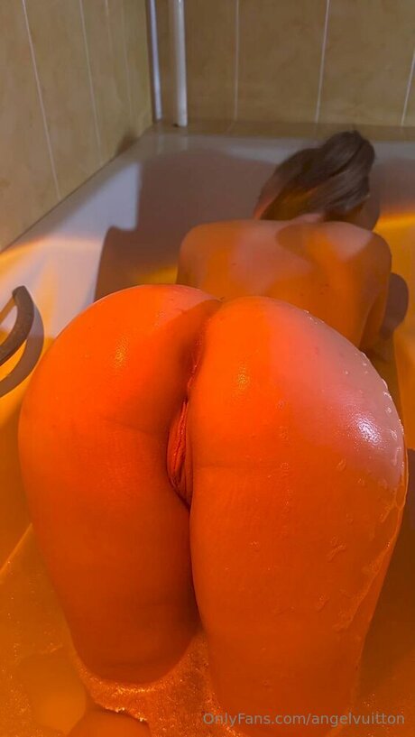 Angelvuitton perfect pornstar pictures