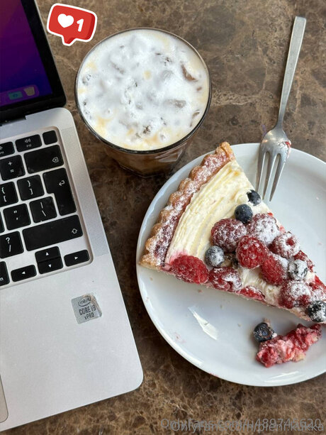 Pieni Minna pornstar hd gallery