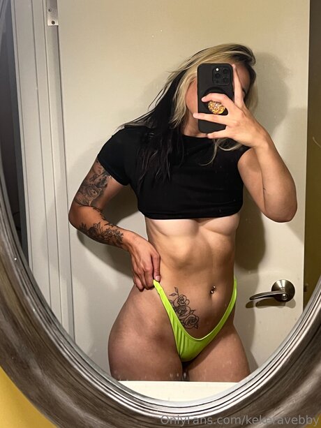 Kekeravebby model adult images