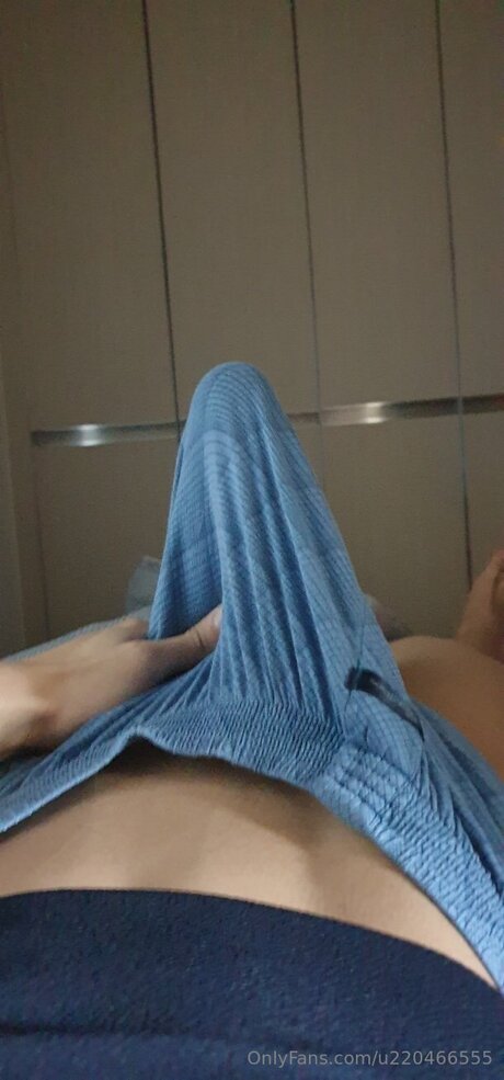 small dick shemale onlyfans naked images