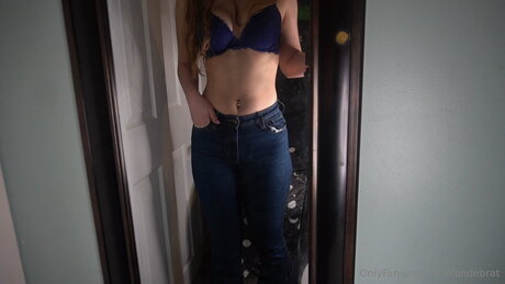 Imblondebrat nude thumbnail