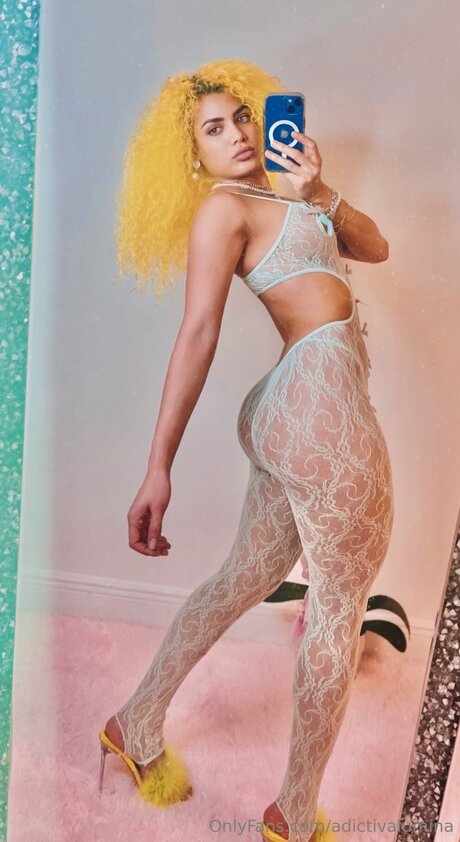 Adictivalumina erotic star photo