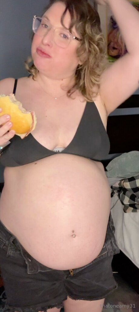 Thatoneamy44 star porn pic