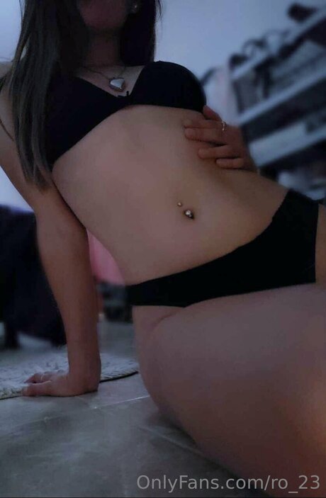 Ro 23 sexy star galleries