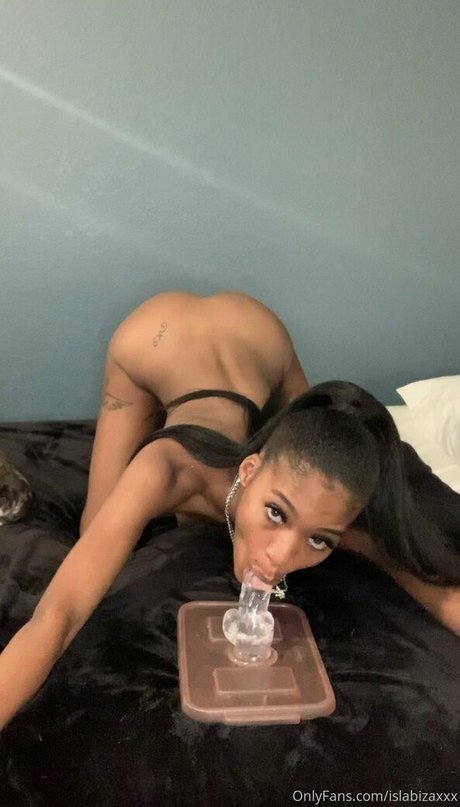 islabizaxxx perfect pornstar pictures