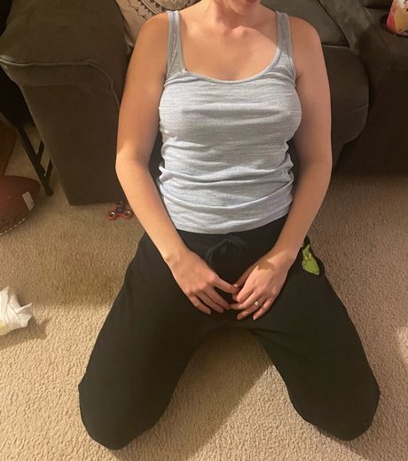 ass spread onlyfans free nude pic