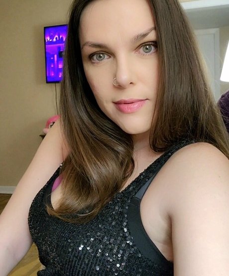 laced raven beautiful pornstar picture