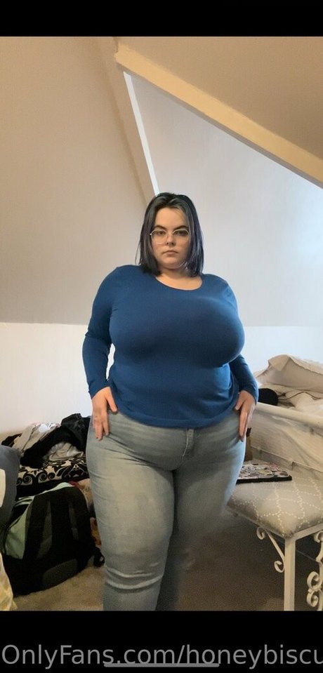 honeybiscuit20 adult star picture