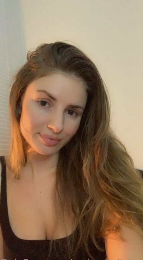luu iiza erotic pornstar galleries