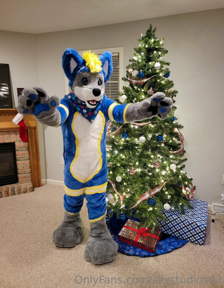 skystudios42 naked actress pics