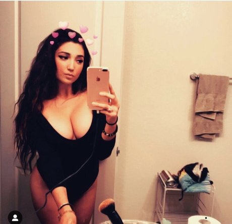 SukeshaRay perfect actress galleries