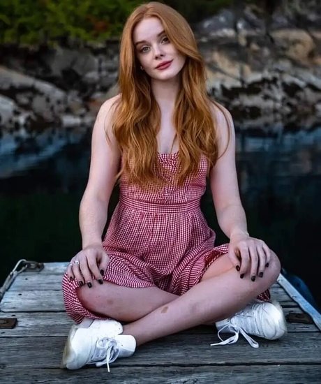 Abby Cowen pornstar xxx pictures