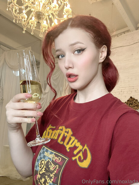 Noxlada perfect pornstar pics