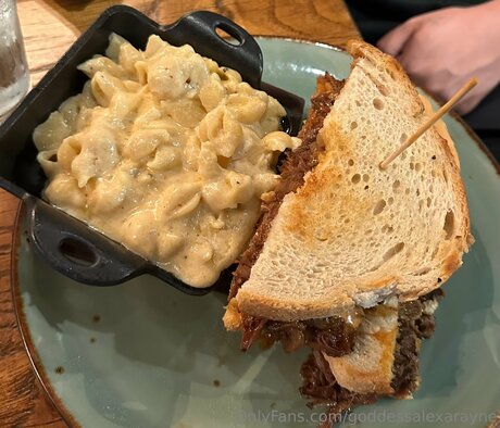 Goddessalexarayne star xxx images