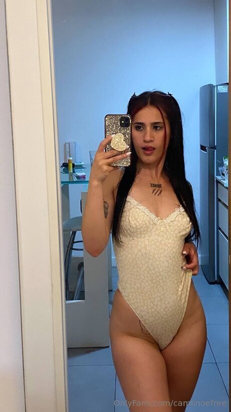 Camiinoefree beautiful model picture