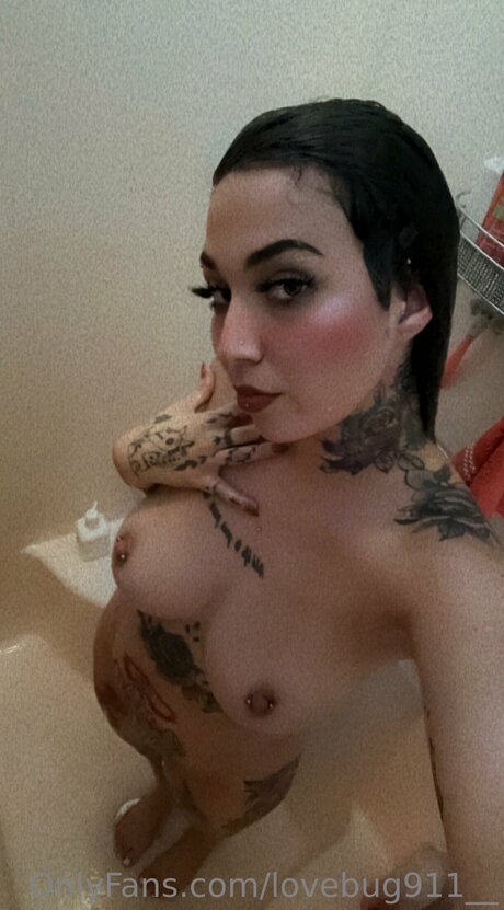 fisting onlyfans pretty photos