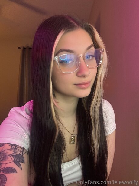 Lelewoolfy star sexy pictures