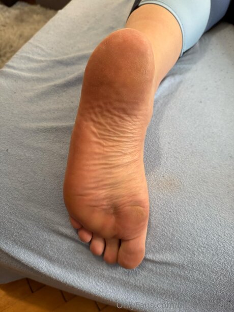 Bigfeetstudio star erotic galleries