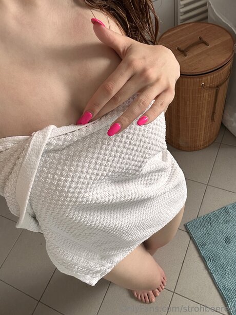 Strohbeeren pornstar beautiful photos