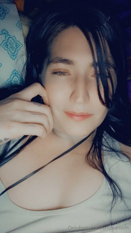 Umbrahiem art star pics