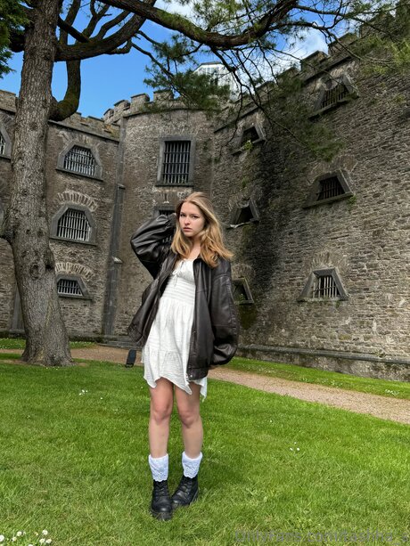 pattaya ladyboy onlyfans hot sex image