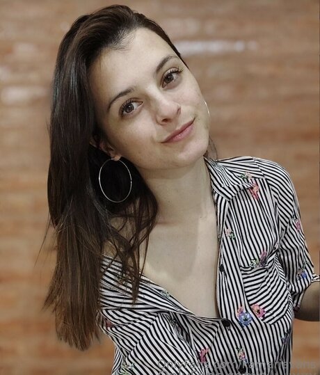 Kamarievans free actress photos