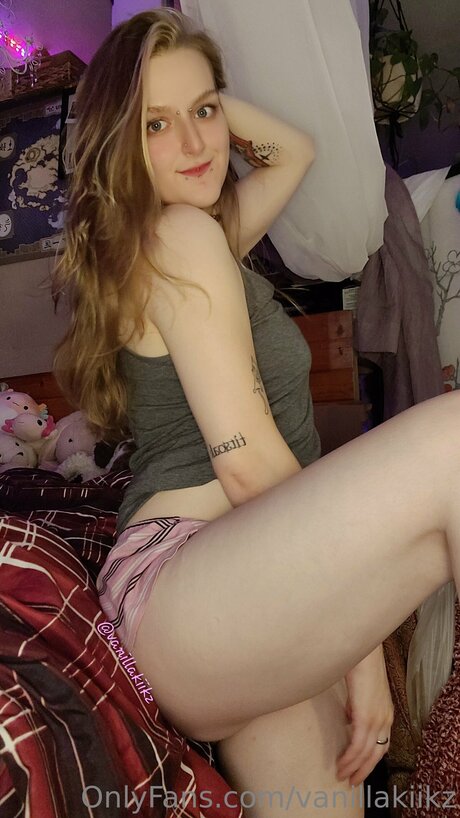 Junipurrfern porn actress pictures