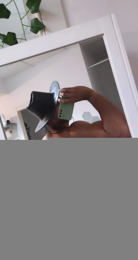 Kevingoldstein sexy actress archive