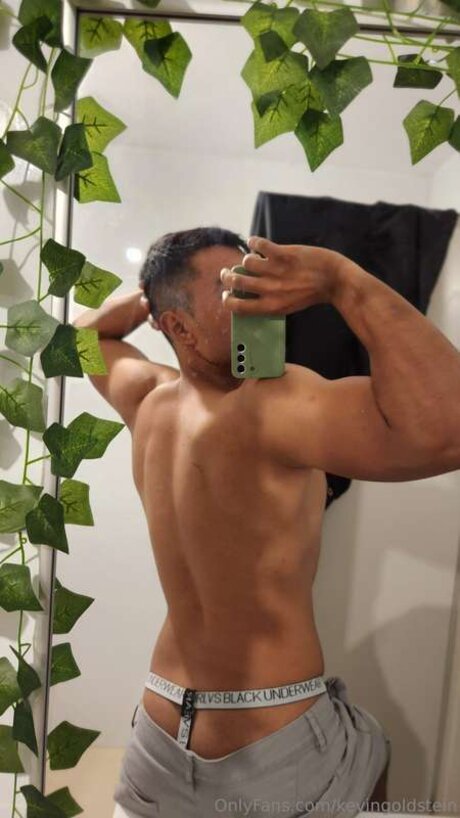 Kevingoldstein star nice image