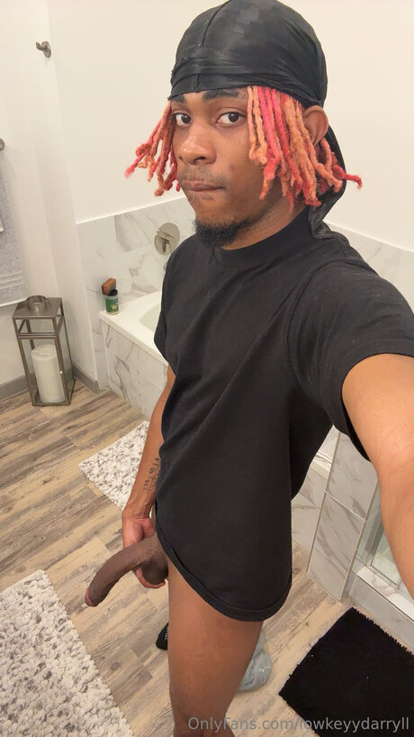 Lowkeyydarryll adult model image