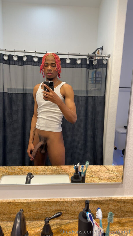 Lowkeyydarryll nudes star images