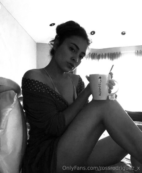 Rossrodriguez X model perfect images