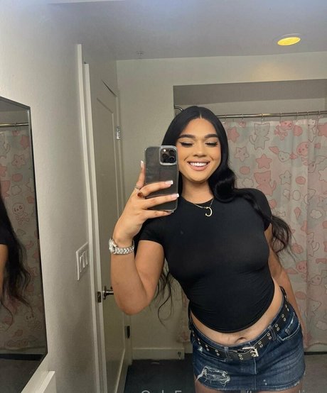 trangolina porn model pics